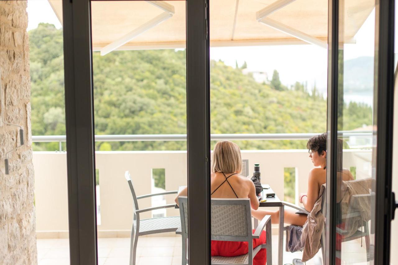 Thealos Village Aparthotel Lefkada Lygia  Exterior foto